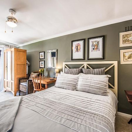 Greenlawns B&B Кейптаун Екстериор снимка