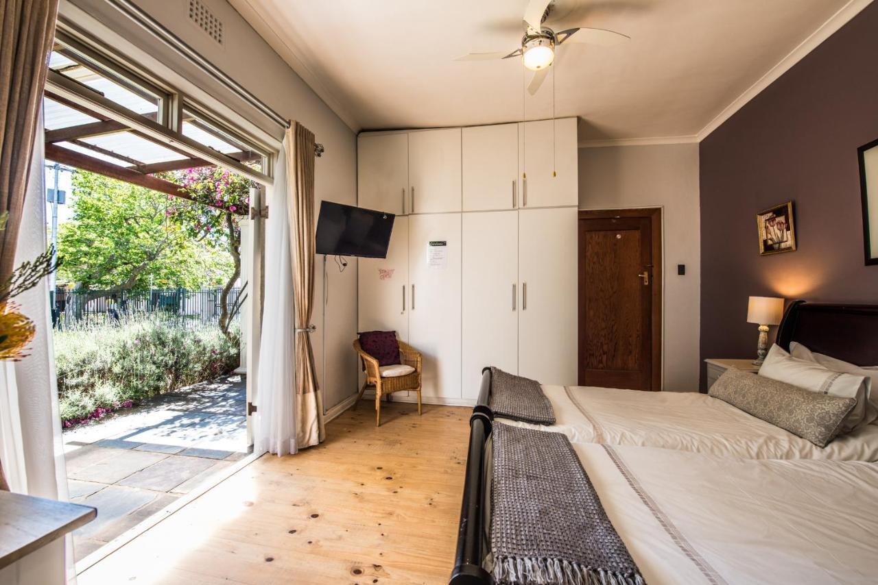 Greenlawns B&B Кейптаун Екстериор снимка